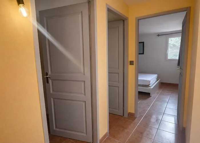 Appartement 4 Personnes - Soléa 221 - Vue Nature Serra-di-Ferro (Corsica)
